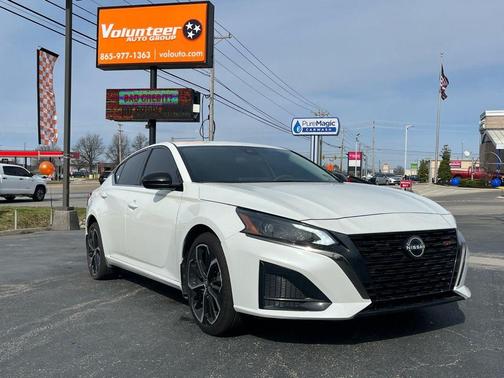 2023 Nissan Altima 2.5 SR