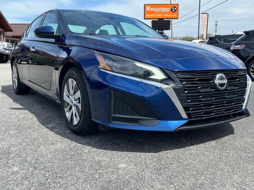 Deep Blue Pearl 2023 Nissan Altima 2.5 S