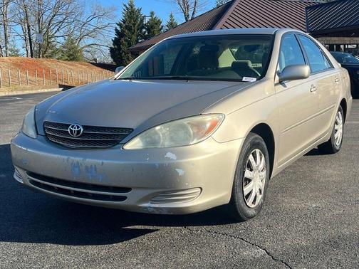 2004 Toyota Camry SE