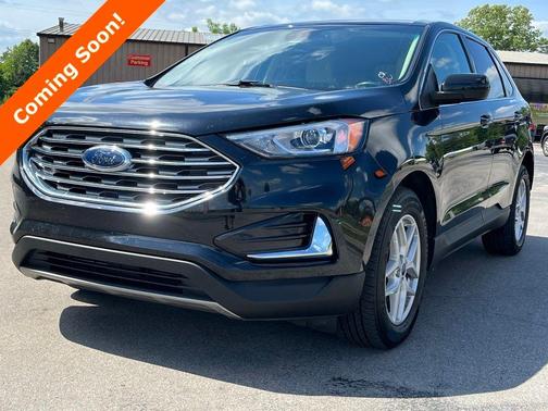 Black Metallic 2022 Ford Edge SEL