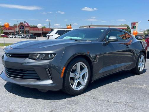 Nightfall Gray Metallic 2018 Chevrolet Camaro 1LS