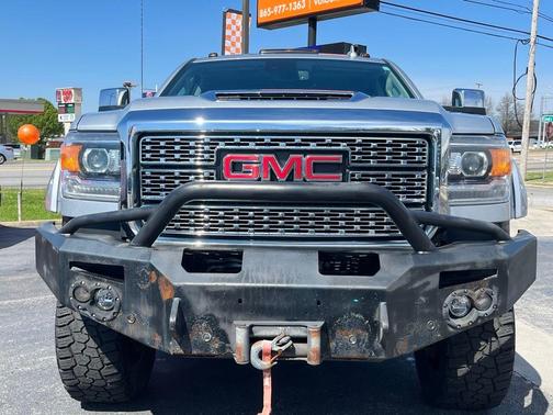 Quicksilver Metallic 2019 GMC Sierra 2500 Denali