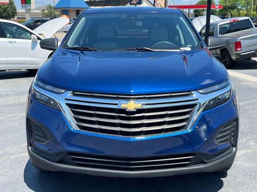Blue Glow Metallic 2022 Chevrolet Equinox LS