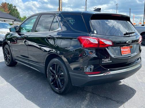 Mosaic Black Metallic 2021 Chevrolet Equinox 1LT