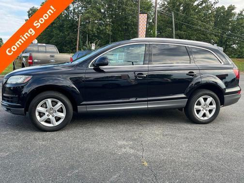 Black 2010 Audi Q7 3.6 Premium Plus