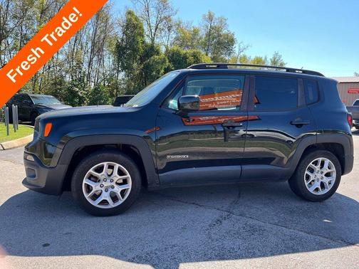 Black 2017 Jeep Renegade Latitude