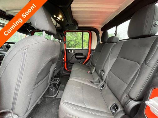 Metallic 2020 Jeep Gladiator Sport