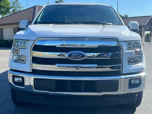 Oxford White 2016 Ford F-150 Lariat