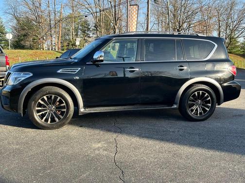 2017 Nissan Armada Platinum
