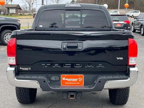 2016 Toyota Tacoma SR5