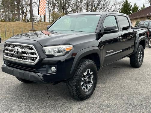 2016 Toyota Tacoma SR5