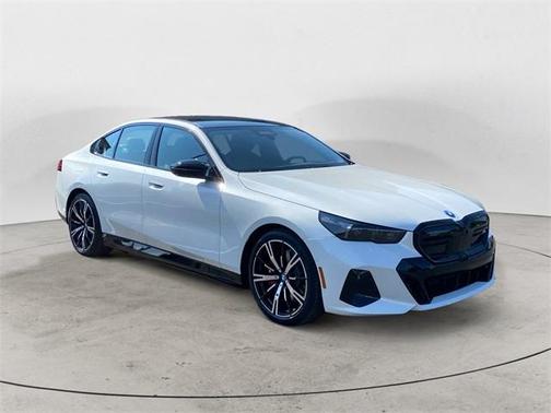 2025 BMW i5 M60