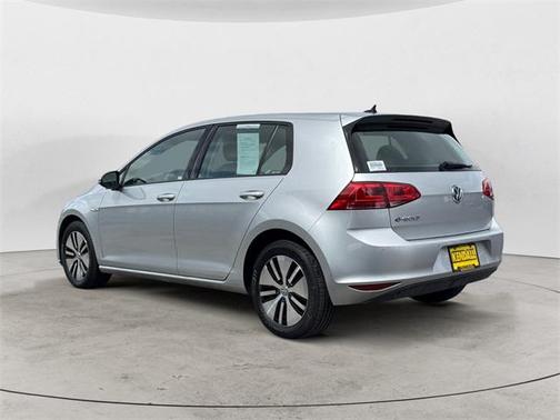 2016 Volkswagen e-Golf SEL Premium
