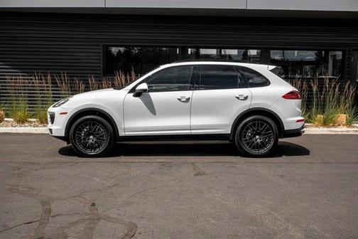 2017 Porsche Cayenne S