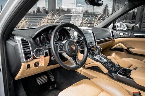 2017 Porsche Cayenne S
