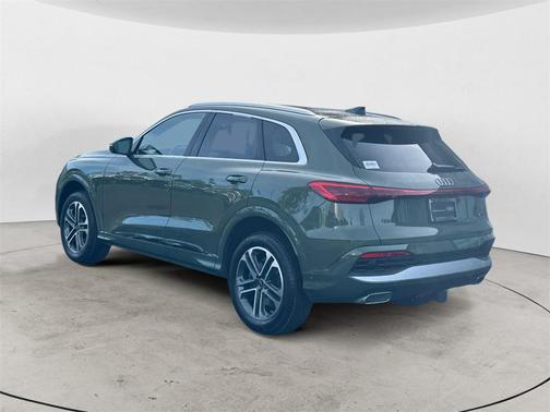 2025 Audi Q5 2.0T quattro Premium