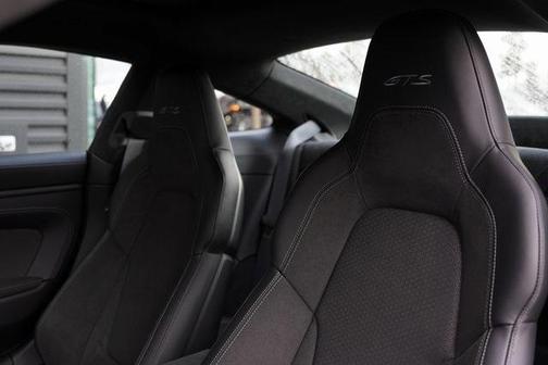 2025 Porsche 911 Carrera GTS