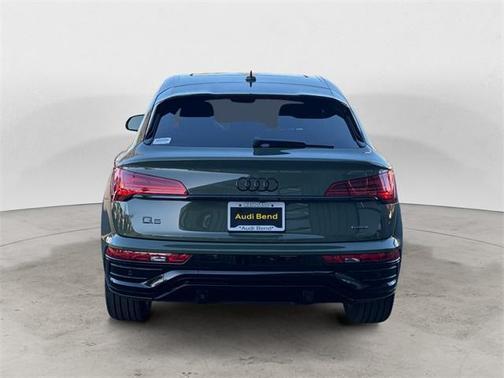 2025 Audi Q5 45 S line quattro Premium