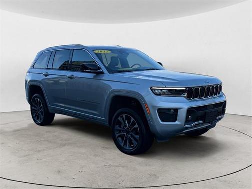 2022 Jeep Grand Cherokee Overland
