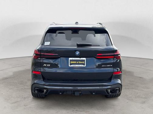 Carbon Black Metallic 2026 BMW X5 PHEV xDrive50e