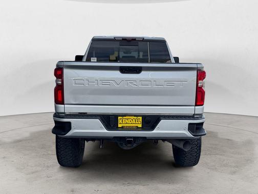 2023 Chevrolet Silverado 3500 High Country