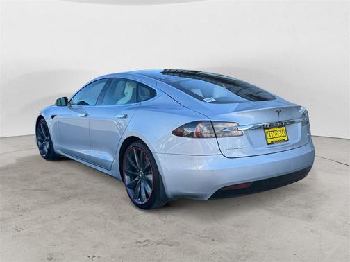 2017 Tesla Model S 90D