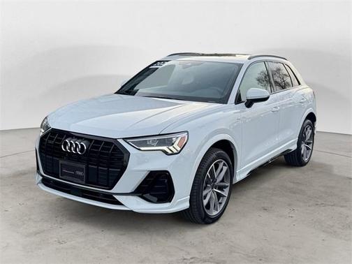 2025 Audi Q3 45 S line Premium