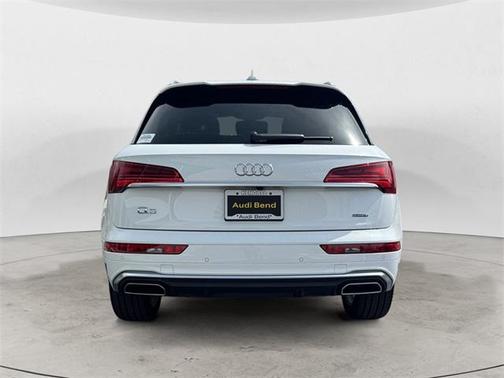 2025 Audi Q5 45 S line quattro Premium