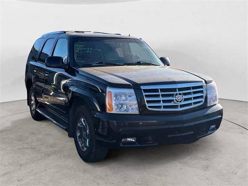2002 Cadillac Escalade Base
