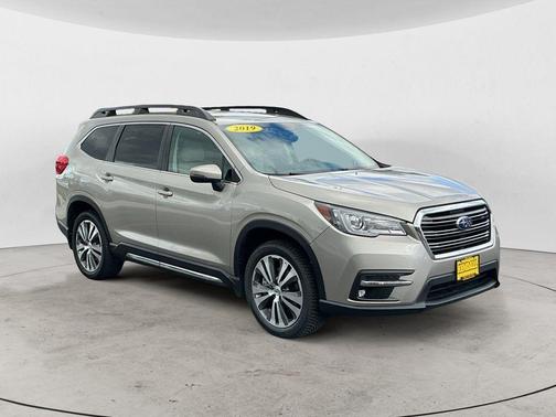 Crystal White Pearl 2025 Subaru Forester Touring