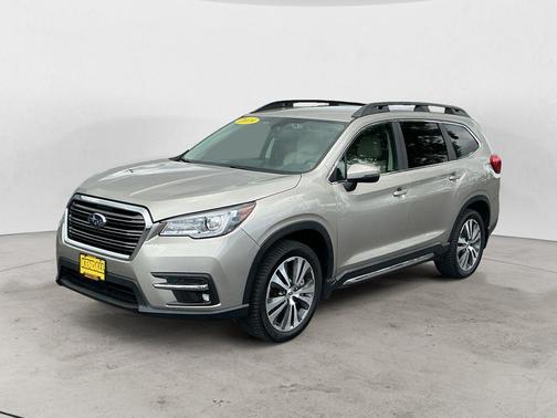 Crystal White Pearl 2025 Subaru Forester Touring