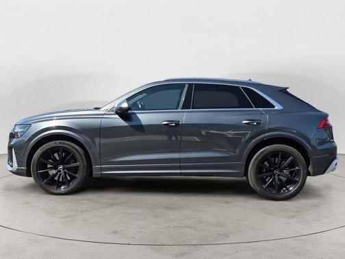 Daytona Gray Pearl Effect 2022 Audi RS Q8 4.0T quattro