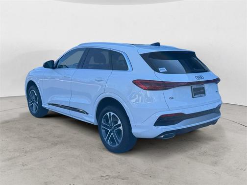 2025 Audi Q5 2.0T quattro Premium