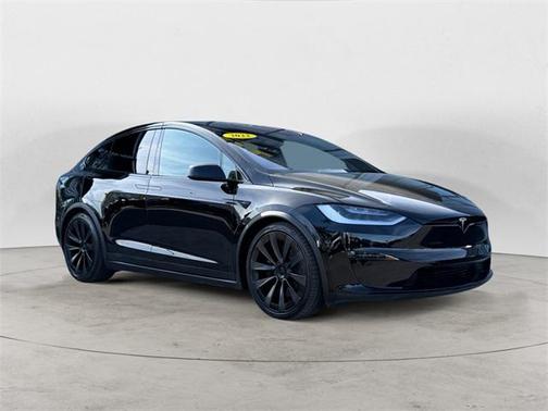 2022 Tesla Model X Base