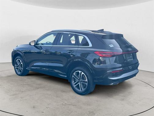 2025 Audi Q5 2.0T quattro Premium