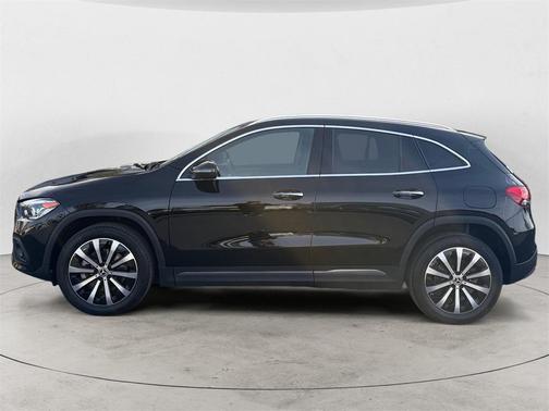 2021 Mercedes-Benz GLA 250 Base 4MATIC