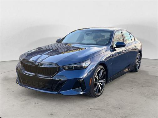 2026 BMW 550e xDrive