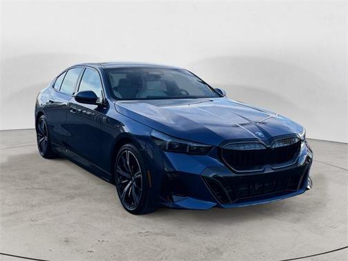 2026 BMW 550e xDrive