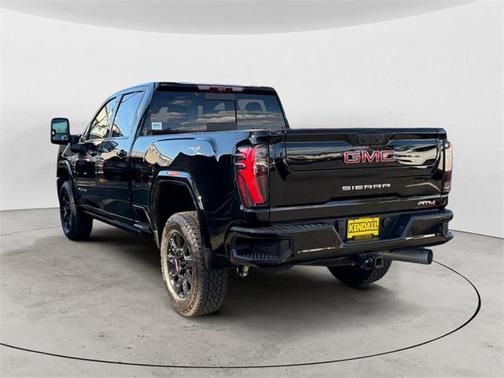 2025 GMC Sierra 3500 AT4
