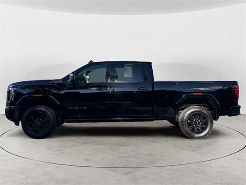 2025 GMC Sierra 3500 AT4