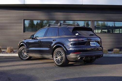 2023 Porsche Cayenne 