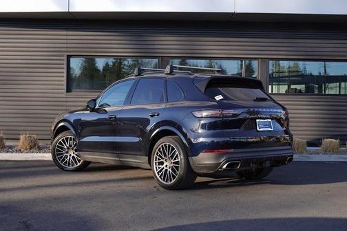 2023 Porsche Cayenne 
