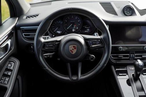 2023 Porsche Macan T