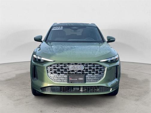 2025 Audi Q5 2.0T quattro Premium