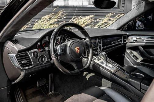 2012 Porsche Panamera Turbo S