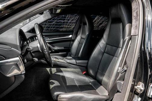 2012 Porsche Panamera Turbo S