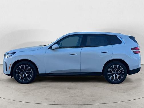 Mineral White Metallic 2026 BMW X3 30 xDrive