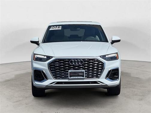2025 Audi Q5 45 S line quattro Premium