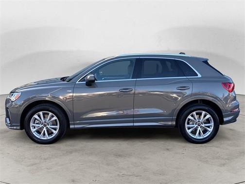 2025 Audi Q3 45 S line Premium
