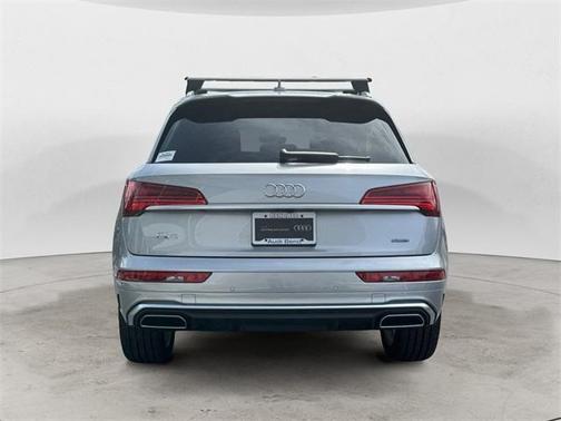 2025 Audi Q5 45 S line quattro Premium